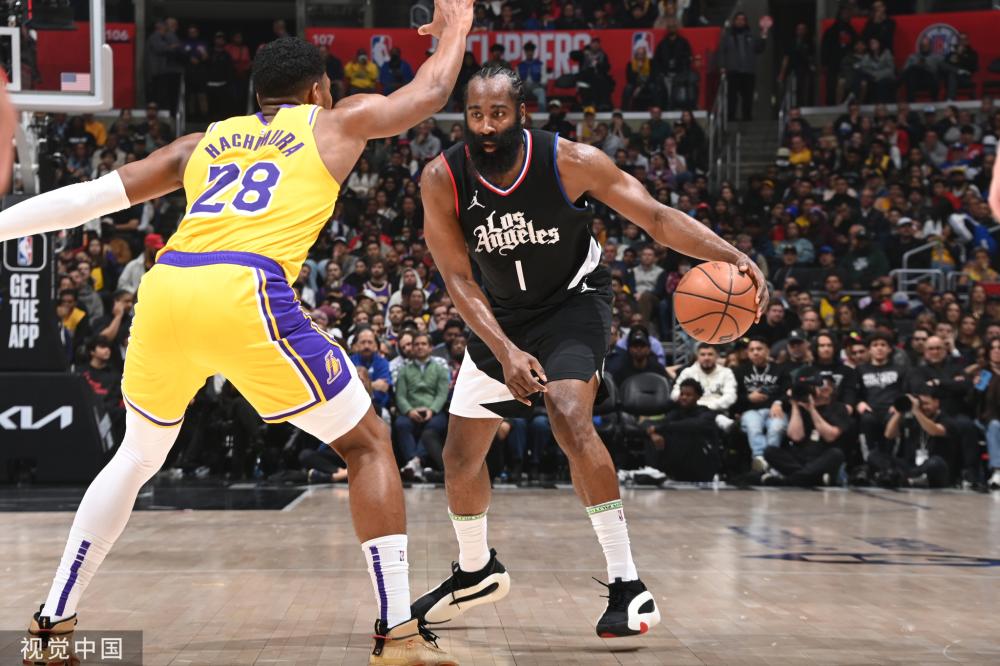 米切尔送走 米切尔送走