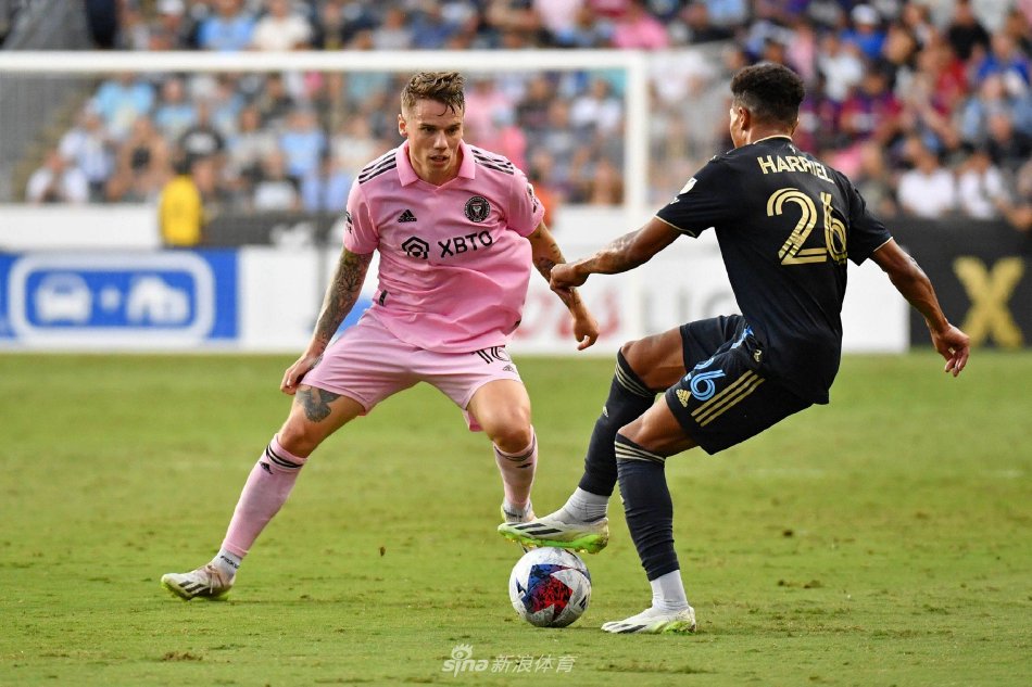 罗克领衔的 罗克领衔的