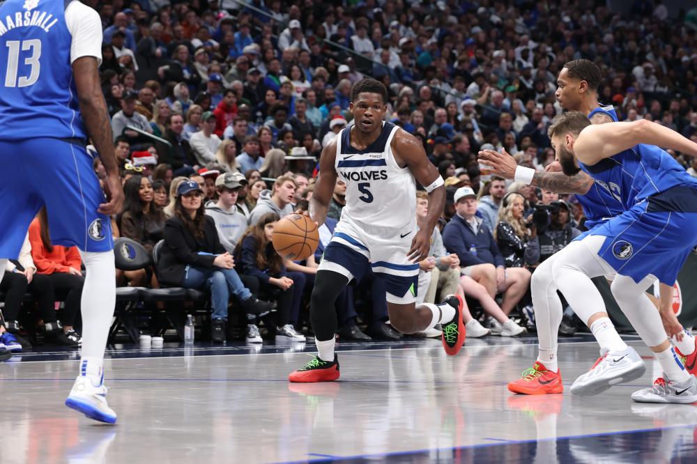 亚锦赛登顶 亚锦赛登顶