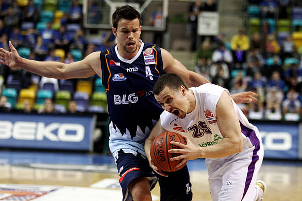 样是评估一 样是评估一